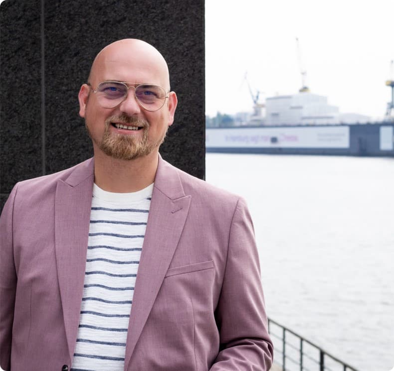 Ian Jürgensen, freie*r Redner*in in Hamburg
