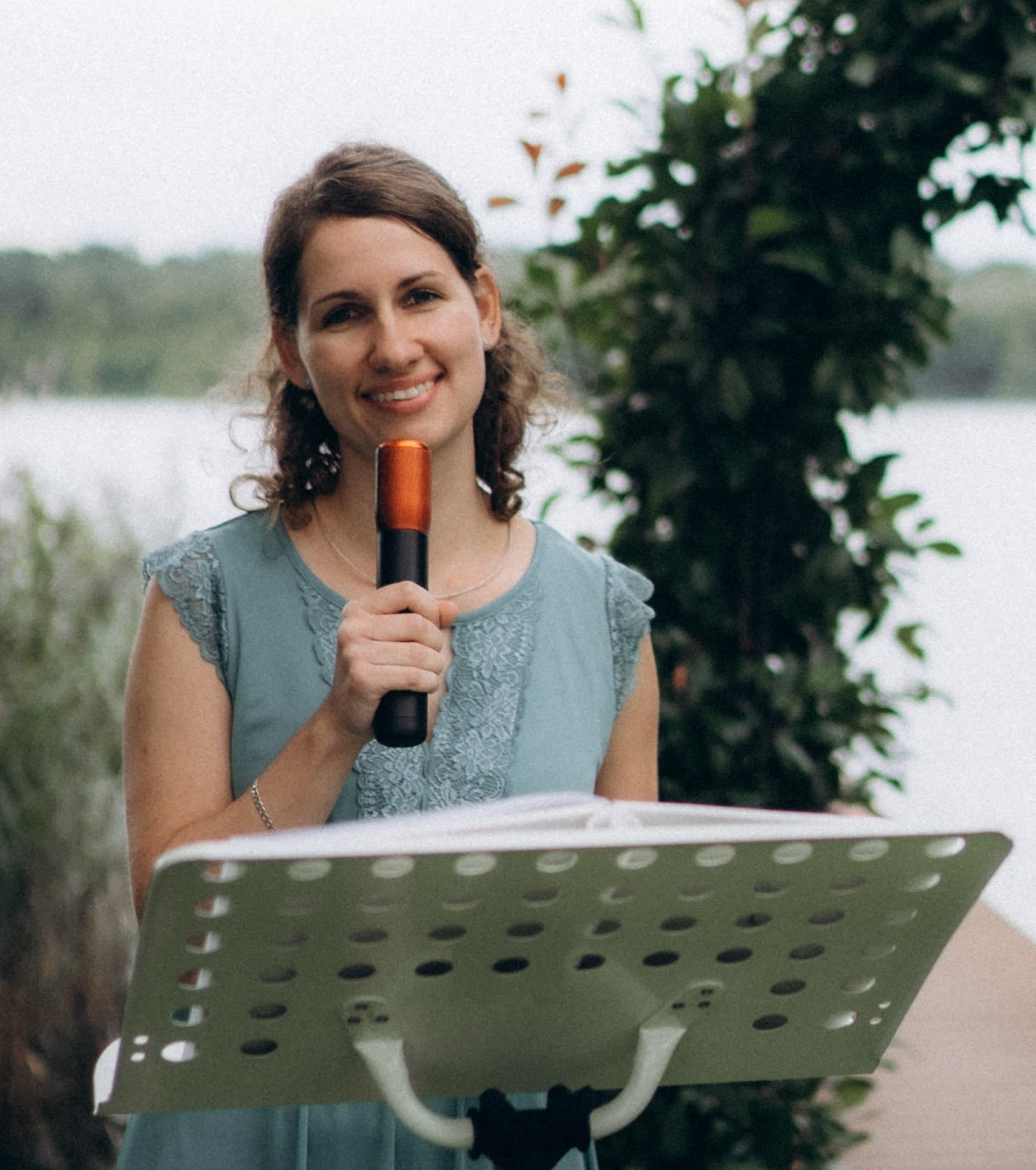 Juliane Schrön, freie*r Redner*in