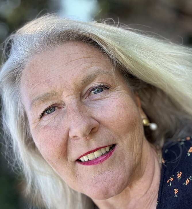 Ulrike Carstensen, freie*r Redner*in